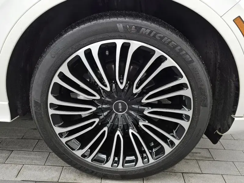 2021 Lincoln Aviator с пробегом 63 311 км
