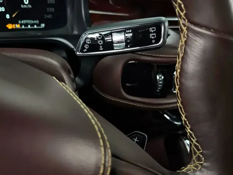 2021 Lincoln Aviator с пробегом 63 311 км