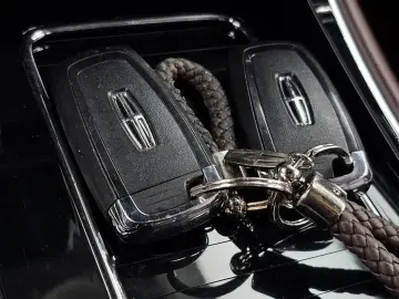 2021 Lincoln Aviator с пробегом 63 311 км