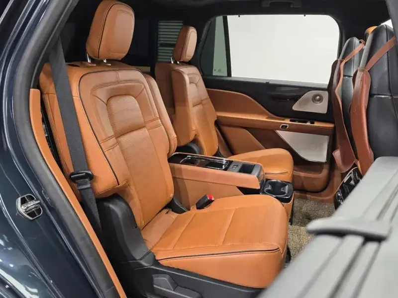 2021 Lincoln Aviator с пробегом 81 716 км