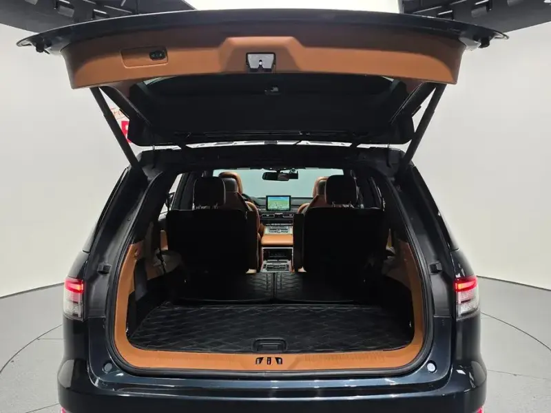 2021 Lincoln Aviator с пробегом 81 716 км