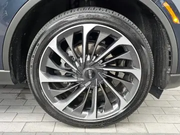 2023 Lincoln Aviator с пробегом 55 860 км
