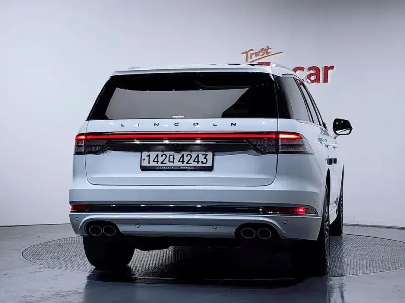 2021 Lincoln Aviator с пробегом 54 419 км