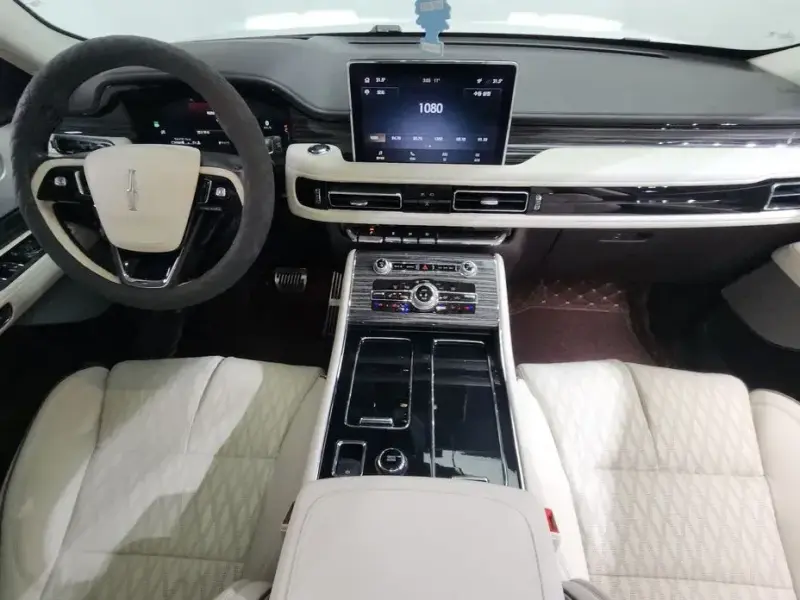 2021 Lincoln Aviator с пробегом 54 419 км