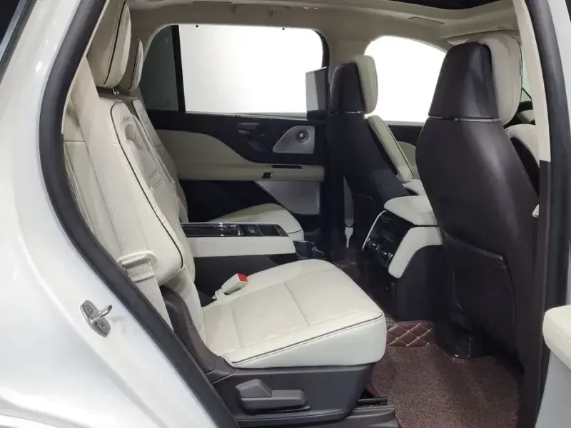 2021 Lincoln Aviator с пробегом 54 419 км