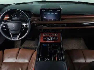 2021 Lincoln Aviator с пробегом 70 603 км