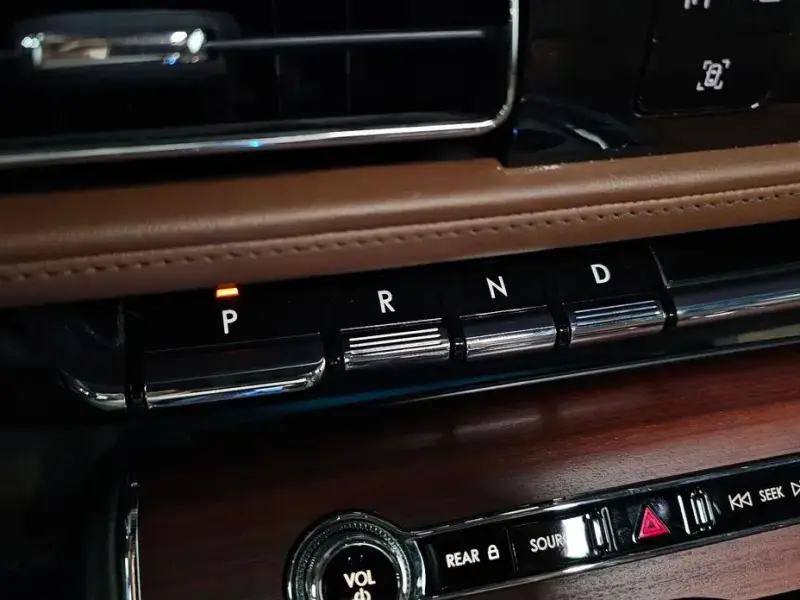 2021 Lincoln Aviator с пробегом 70 603 км