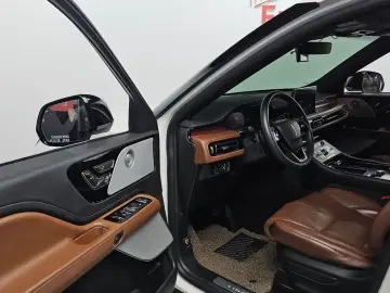 2021 Lincoln Aviator с пробегом 70 603 км
