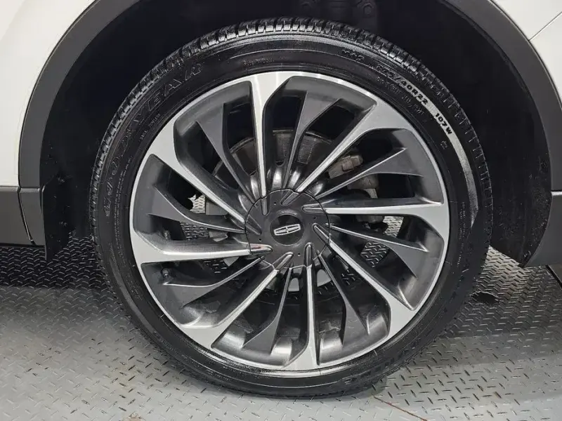 2021 Lincoln Aviator с пробегом 70 603 км
