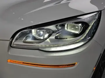 2021 Lincoln Aviator с пробегом 70 603 км