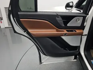 2021 Lincoln Aviator с пробегом 70 603 км