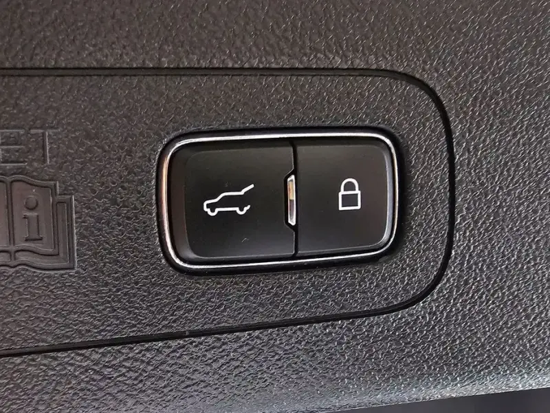 2021 Lincoln Aviator с пробегом 70 603 км
