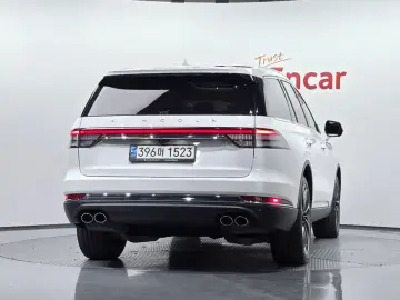 2021 Lincoln Aviator с пробегом 54 673 км