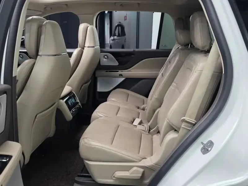 2021 Lincoln Aviator с пробегом 54 673 км
