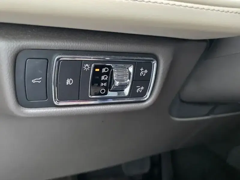 2021 Lincoln Aviator с пробегом 54 673 км