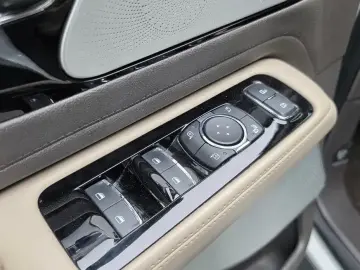 2021 Lincoln Aviator с пробегом 54 673 км