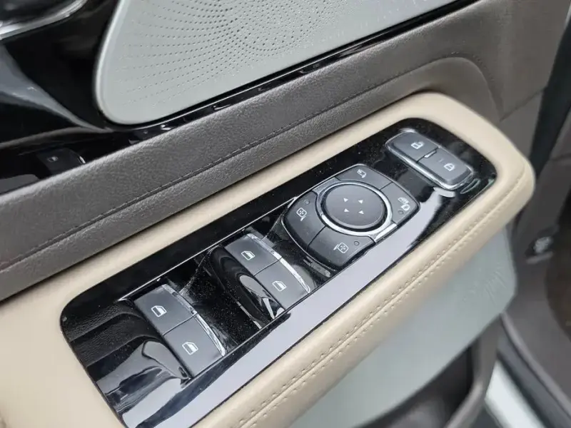 2021 Lincoln Aviator с пробегом 54 673 км