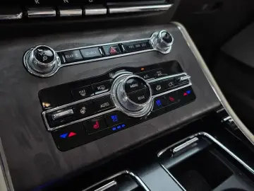 2021 Lincoln Aviator с пробегом 54 673 км