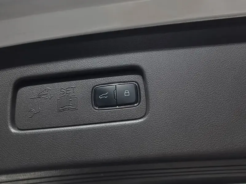2021 Lincoln Aviator с пробегом 54 673 км