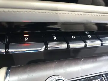 2023 Lincoln Aviator с пробегом 22 359 км