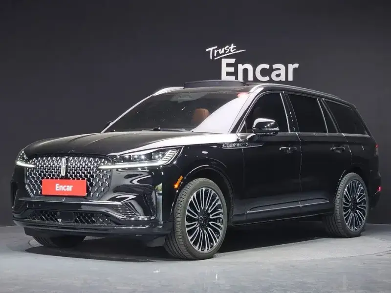 2025 Lincoln Aviator с пробегом 25 825 км