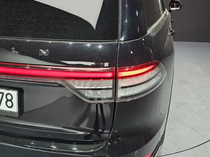 2025 Lincoln Aviator с пробегом 25 825 км