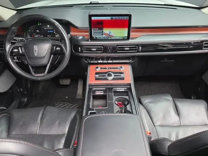 2021 Lincoln Aviator с пробегом 50 772 км