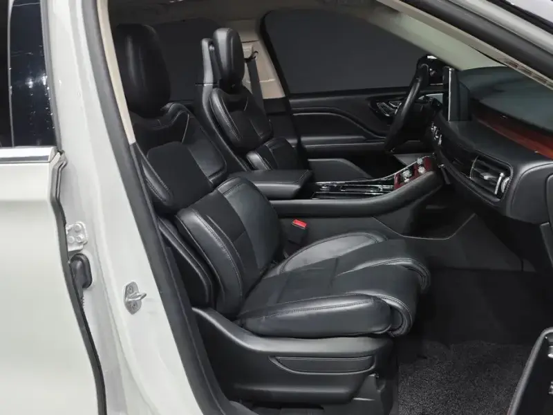 2021 Lincoln Aviator с пробегом 50 772 км