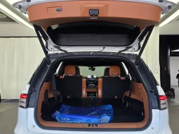 2020 Lincoln Aviator с пробегом 76 377 км