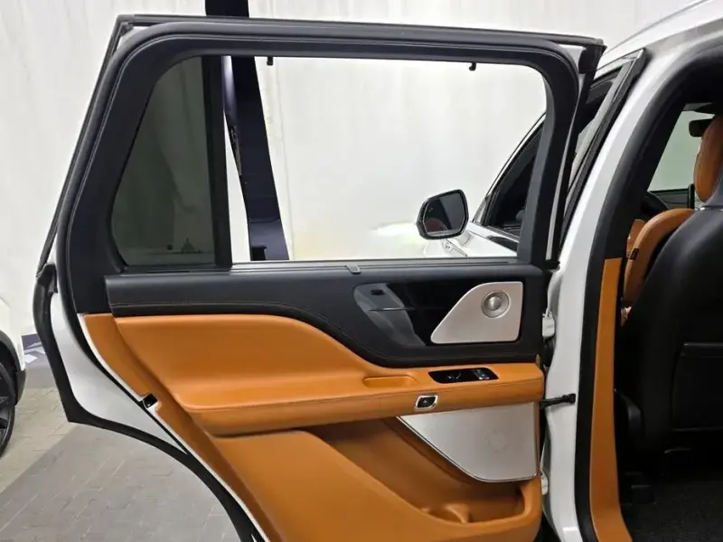 2020 Lincoln Aviator с пробегом 76 377 км