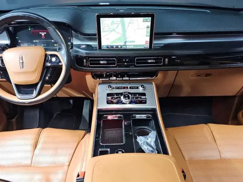 2022 Lincoln Aviator с пробегом 63 663 км