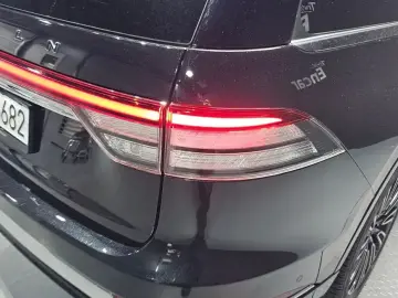 2022 Lincoln Aviator с пробегом 63 663 км