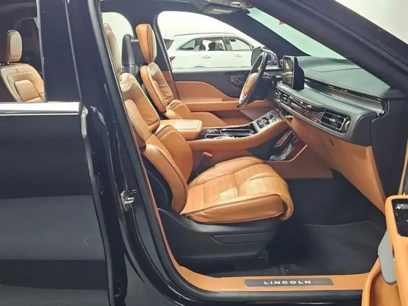 2022 Lincoln Aviator с пробегом 63 663 км