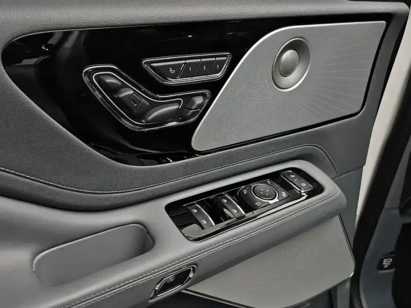 2021 Lincoln Aviator с пробегом 53 990 км