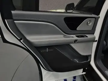 2021 Lincoln Aviator с пробегом 53 990 км