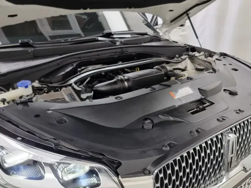 2023 Lincoln Aviator с пробегом 22 773 км