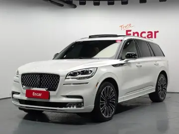 2023 Lincoln Aviator с пробегом 13 589 км