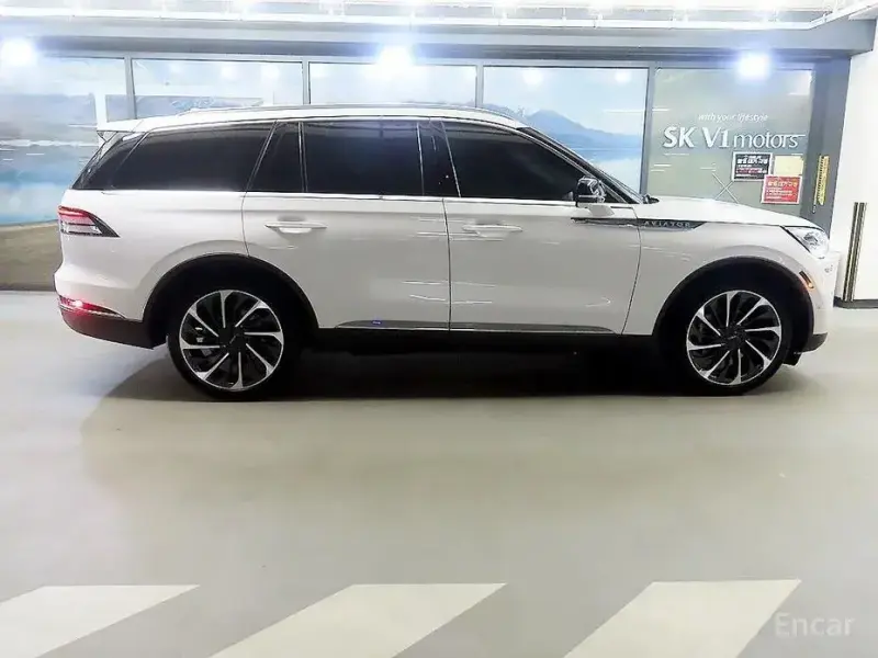 2023 Lincoln Aviator с пробегом 58 622 км