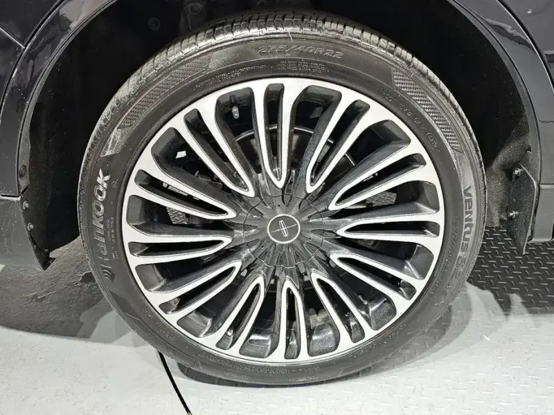 2021 Lincoln Aviator с пробегом 123 043 км