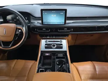 2021 Lincoln Aviator с пробегом 73 700 км