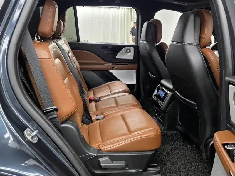 2022 Lincoln Aviator с пробегом 37 384 км