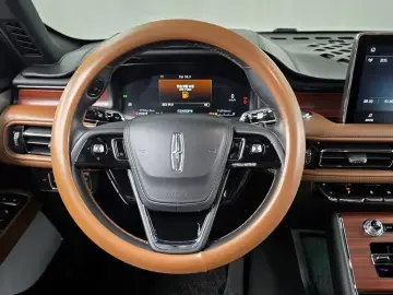 2022 Lincoln Aviator с пробегом 37 384 км
