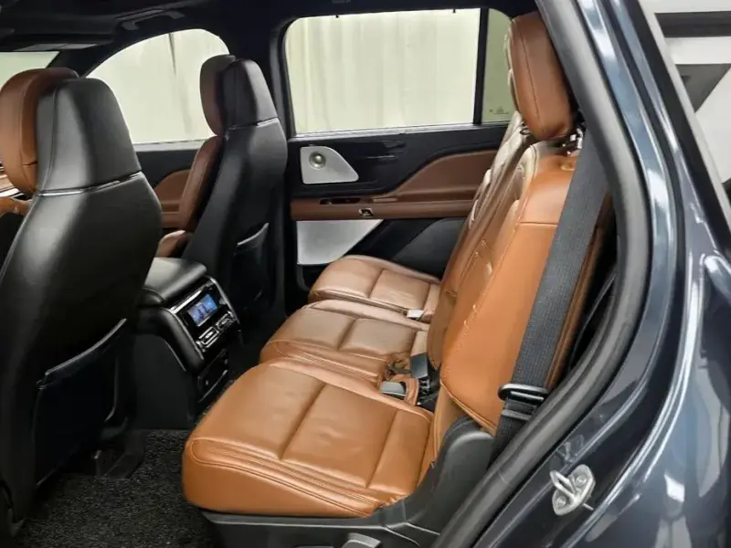 2022 Lincoln Aviator с пробегом 37 384 км