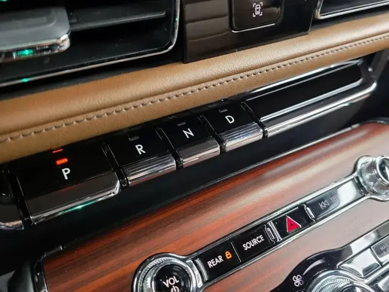 2022 Lincoln Aviator с пробегом 37 384 км