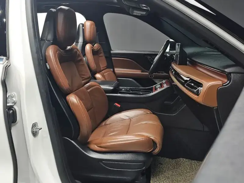 2021 Lincoln Aviator с пробегом 69 124 км