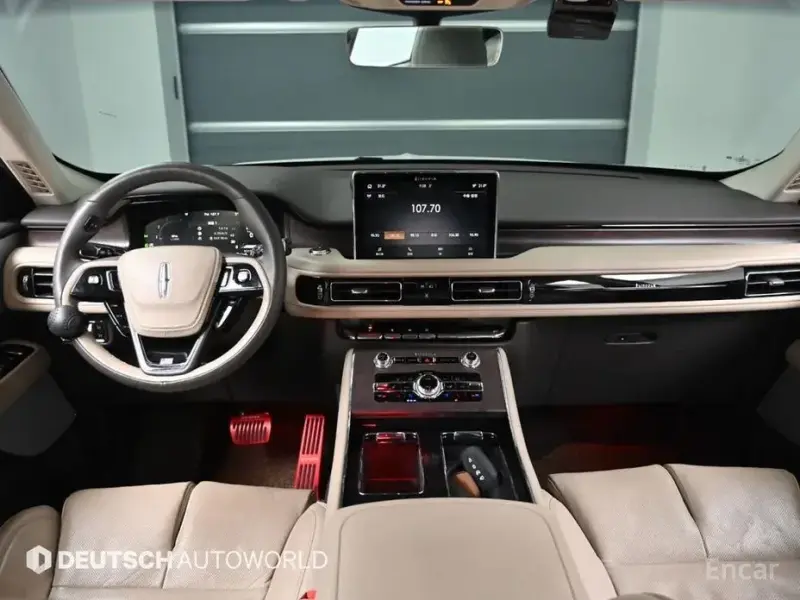 2023 Lincoln Aviator с пробегом 28 179 км