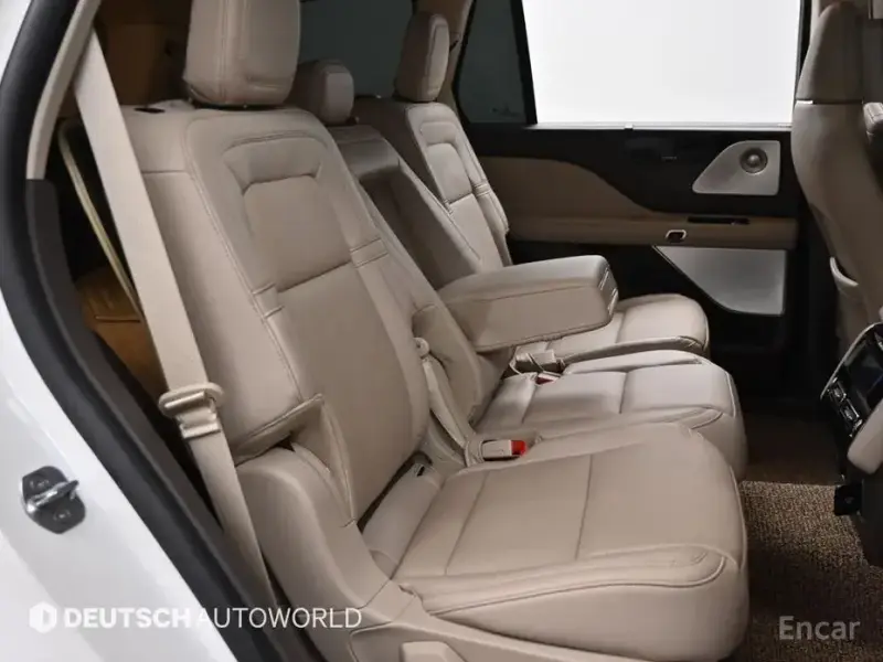 2023 Lincoln Aviator с пробегом 28 179 км
