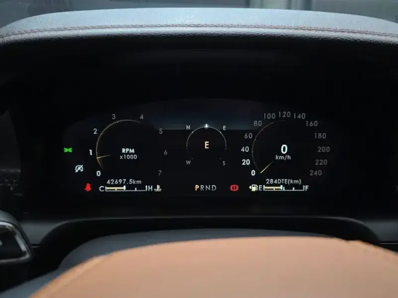 2021 Lincoln Aviator с пробегом 42 697 км