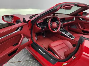 2022 Porsche 911 с пробегом 53 089 км