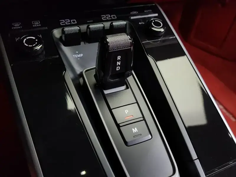 2022 Porsche 911 с пробегом 28 691 км
